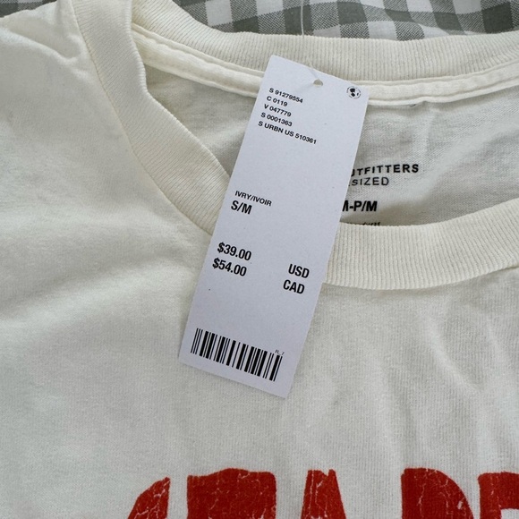urban outfitters oversized tee - Picture 3 of 4